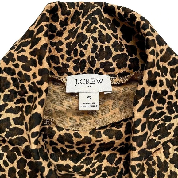 NWOT J.Crew Factory Leopard Printed Tissue Turtleneck - Picture 5 of 7